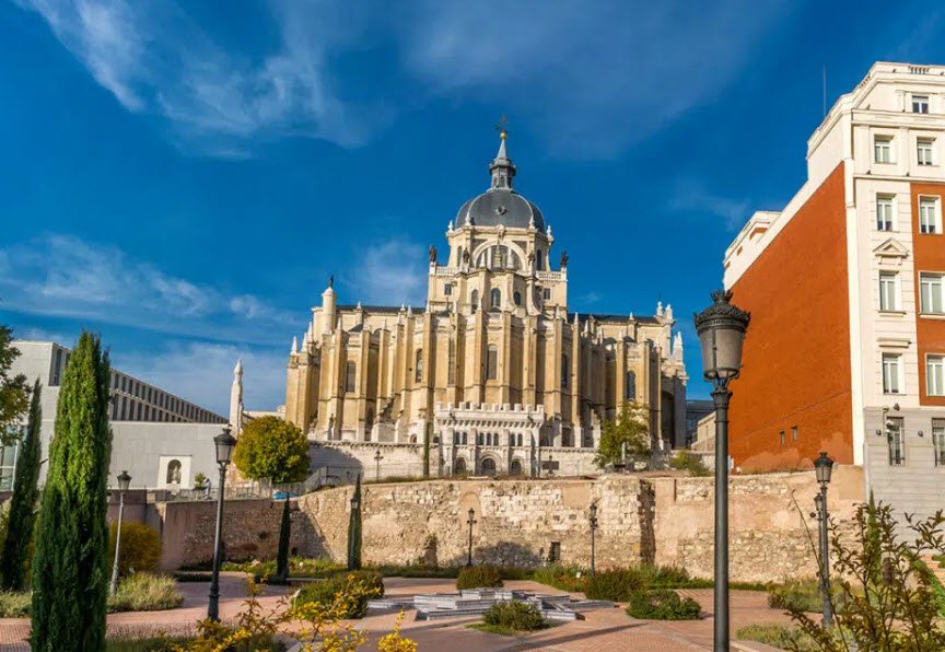 Arab Walls, Spain
